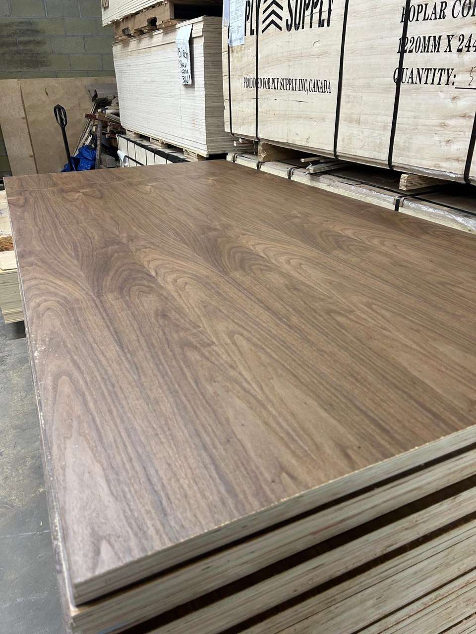 3/4" Prefinished Walnut Plywood